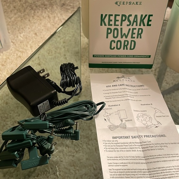 Hallmark Keepsake Power Cord - Picture 5 of 7